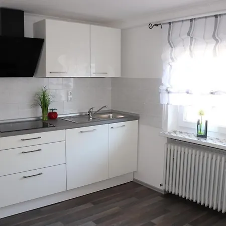 Ferien- Und Monteurwohnung Julia شقة Mörlenbach