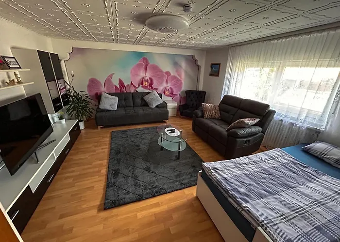 Ferien- Und Monteurwohnung Julia Mörlenbach